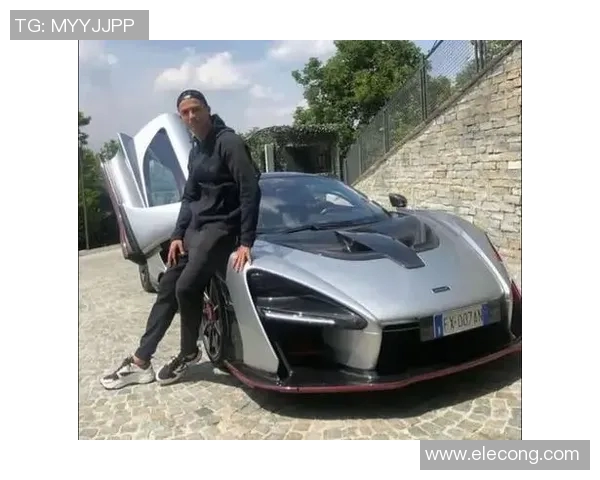 现役足球明星们的豪车生活揭秘与他们的爱车品牌一览